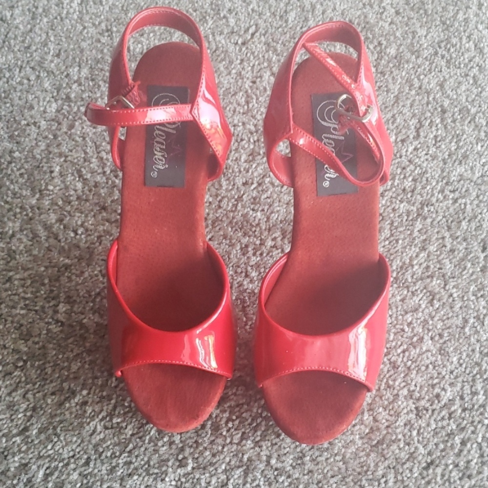 Stripper shoes "Pleasers"